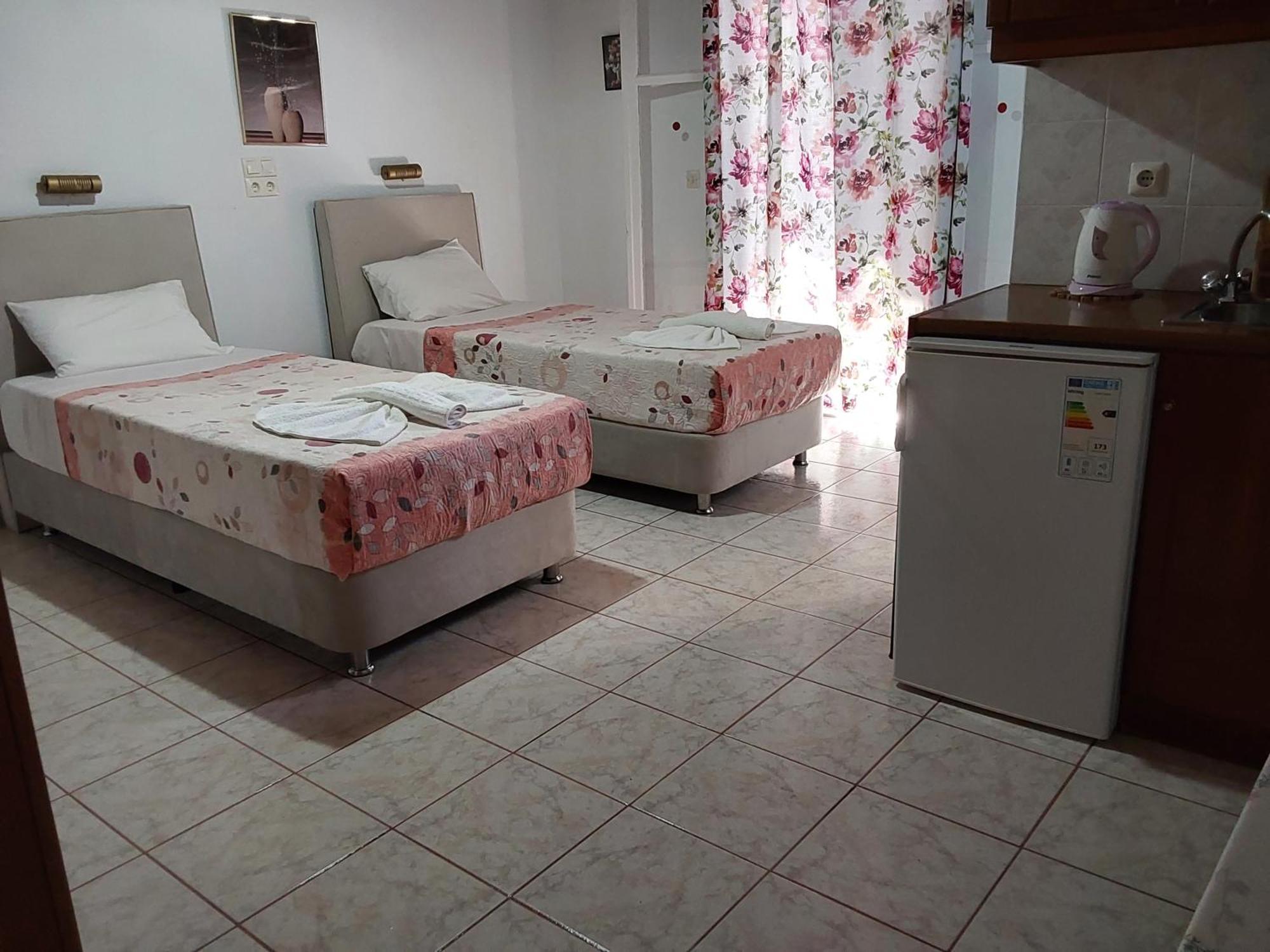 Amadeus Hawaii Apartments & Studios Sidárion Værelse billede